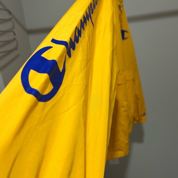 Champion Bright Yellow Hooded Jacket vintage - Picture 7 of 7